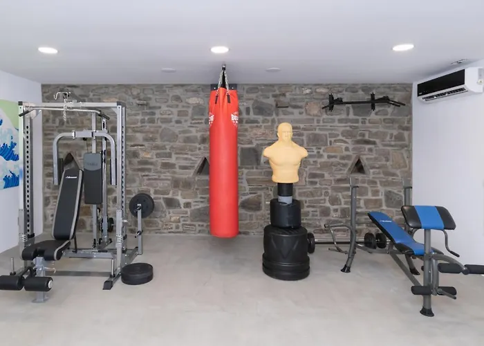 Zoe & Zen Collection Páros