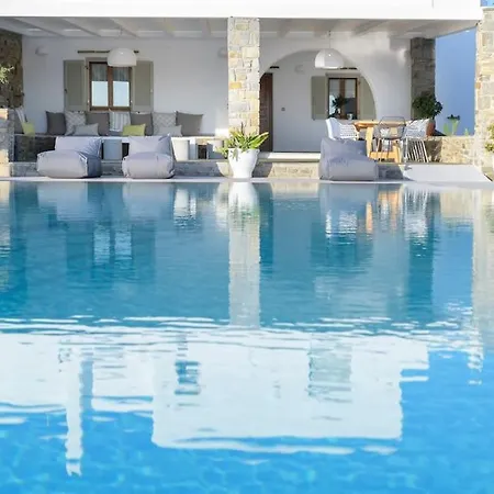 Zoe & Zen Collection Kampos (Antiparos)